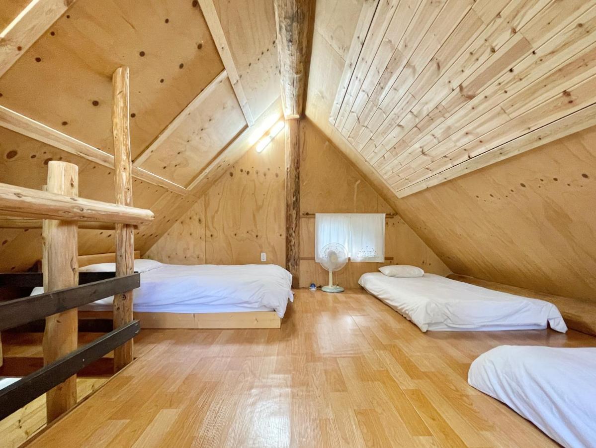 Вилла Log Park Dochidol Ranch Чеджудо Экстерьер фото